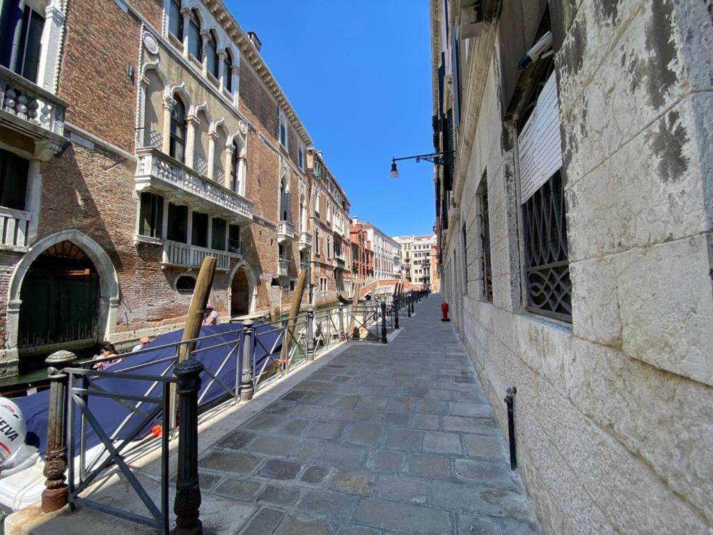 Ln Homes Venice - San Marco Canal View Экстерьер фото